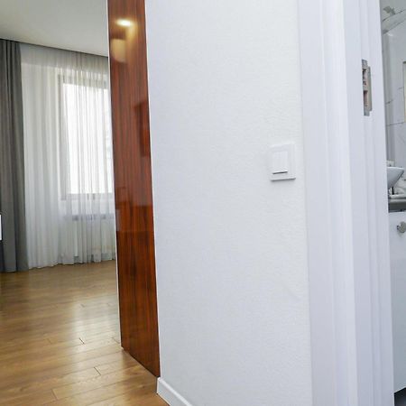 Hotel Type Rooms On Avenue Melikishvili, City Center Tbilisi Zewnętrze zdjęcie